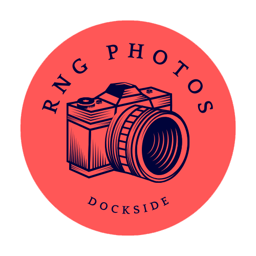 Smiles Beach Photo logo